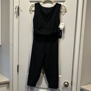 Abercrombie & Fitch YPB sculptLUX Slash Capri Onesie